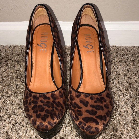 Leopard Heels - Picture 3 of 7
